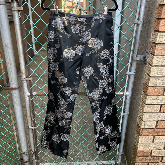 Cache Embellished Metallic Brocade Floral Pants 4 - Picture 2 of 15